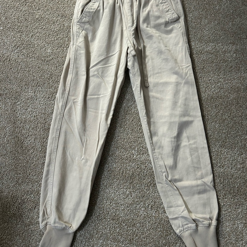 GAP Women's Light Tan Jogger Pants